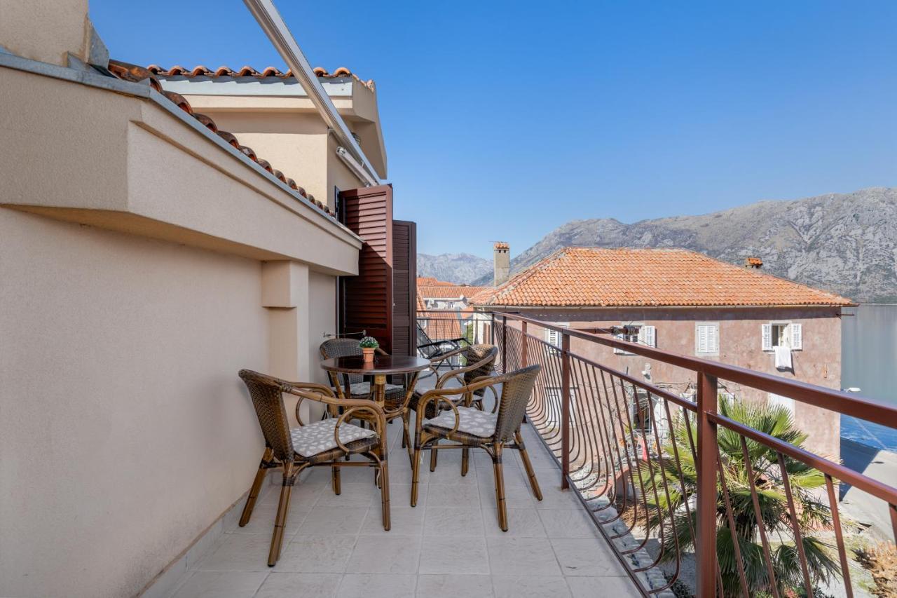 Apartments Pajovic Котор Екстер'єр фото